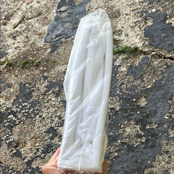 Utopia Bedding White Terry Mattress Protector - Picture 6 of 10